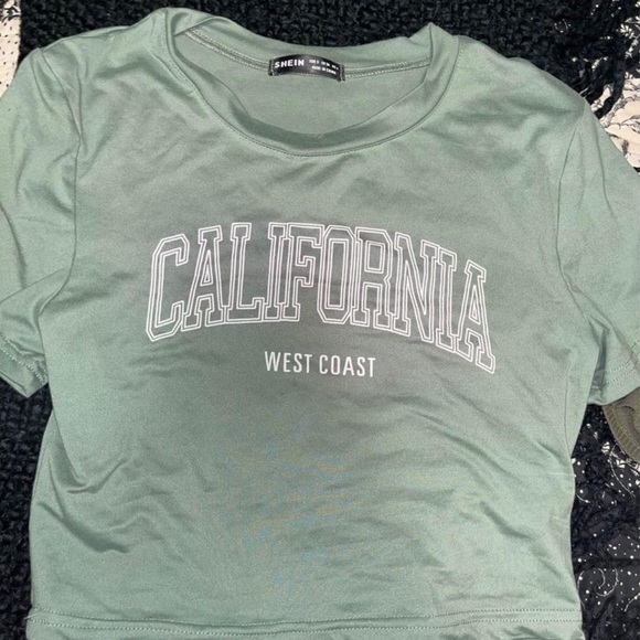 Womens shirts size small bundle - Picture 10 of 10